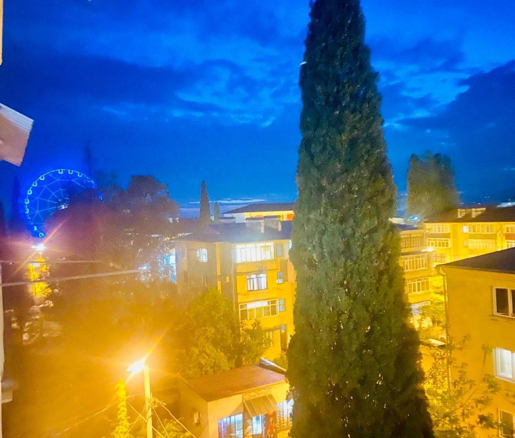Flat Near The Sea Apartment Gagra Bagian luar foto